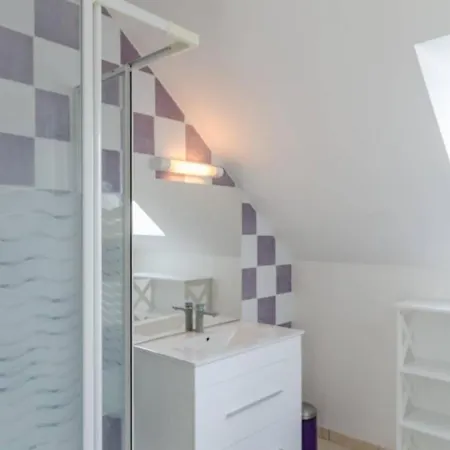Holiday home Les Bigarreaux